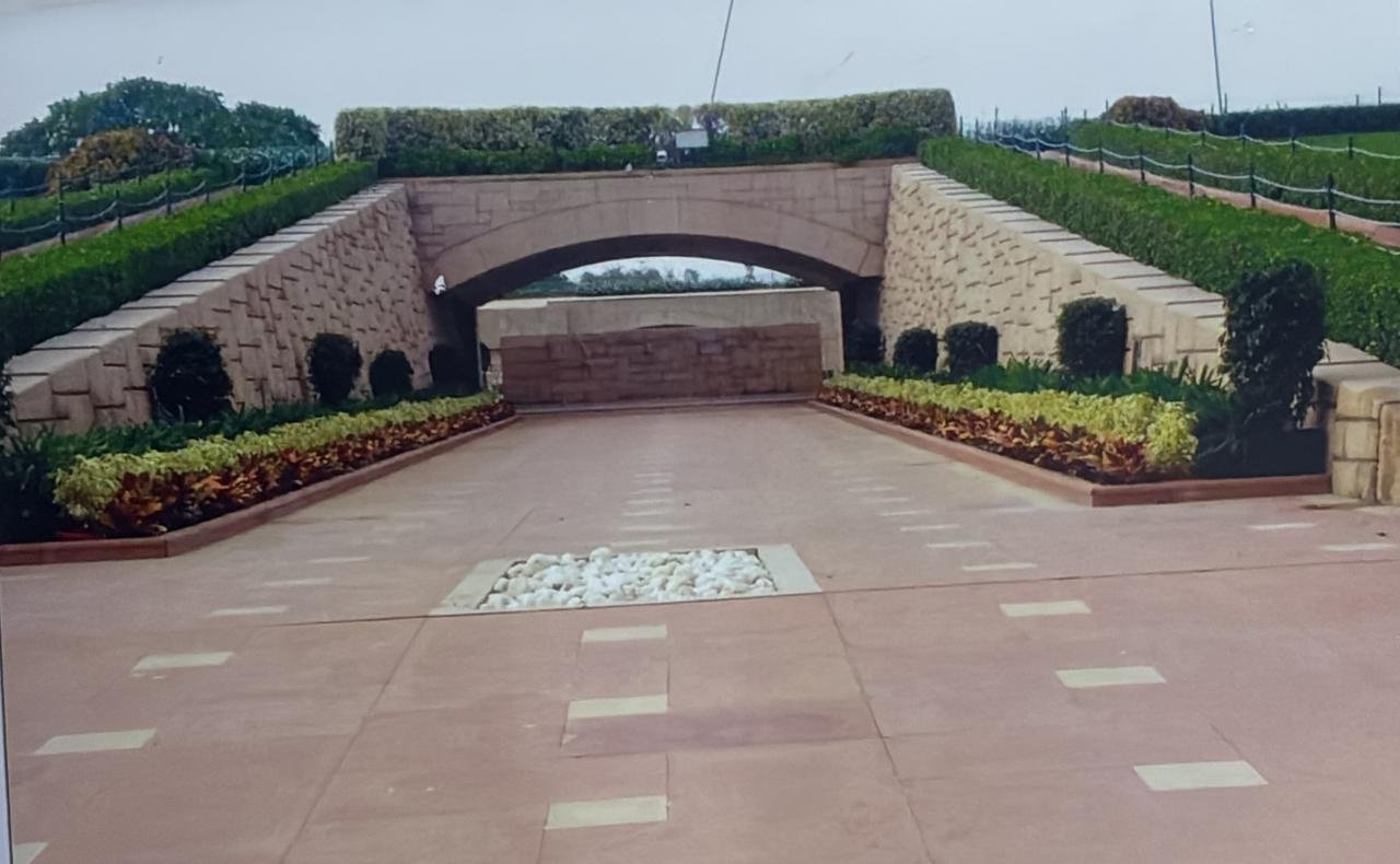 Landscaped Bridge Architecture